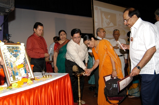 Lighting the Lamp by Shri Ajitbhai Desai,Jivan sathi Parichay Mela, Andheri Modh Seva Samaj